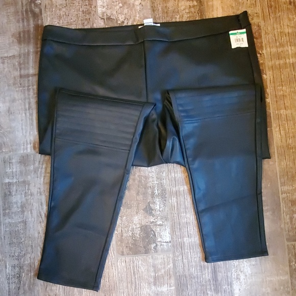 glamorous curve Pants - 🆕️Faux Leather Moto Pants